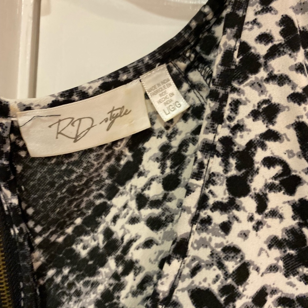 Sleeves blouse - Picture 2 of 5